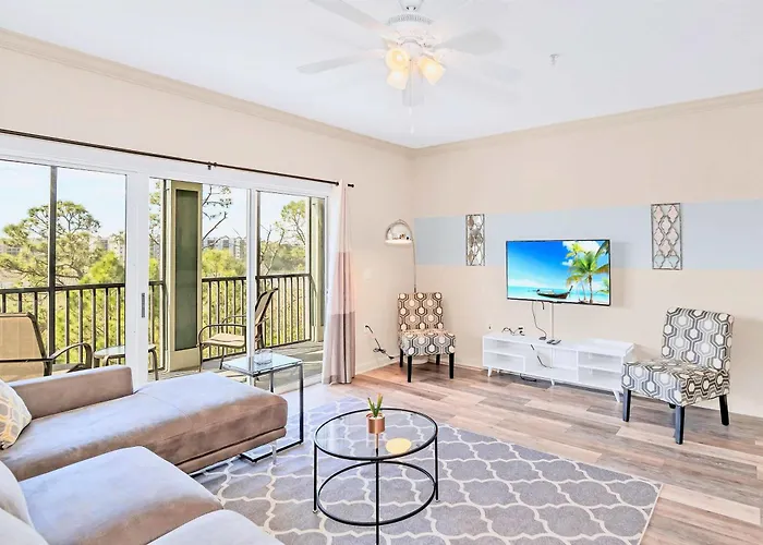 Pet-Friendly 3Br Condo W Pool Hot Tub